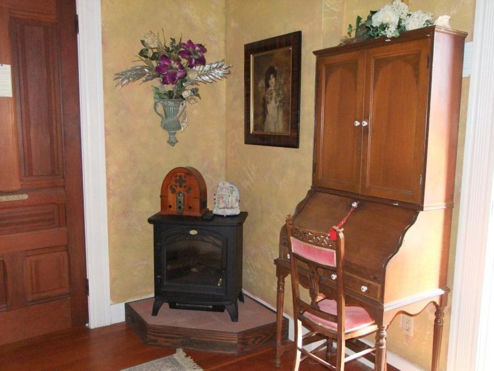 Robin'S Nest Bed & Breakfast San Andreas Pokój zdjęcie