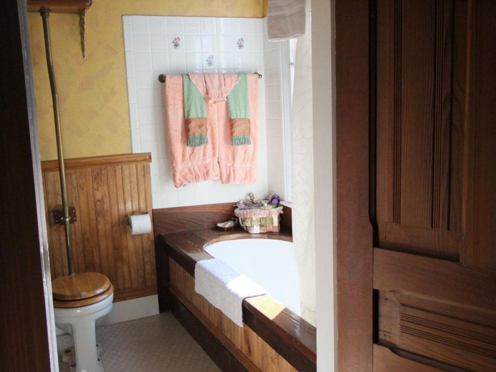 Robin'S Nest Bed & Breakfast San Andreas Pokój zdjęcie