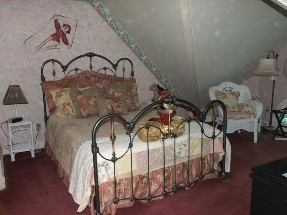 Robin'S Nest Bed & Breakfast San Andreas Pokój zdjęcie